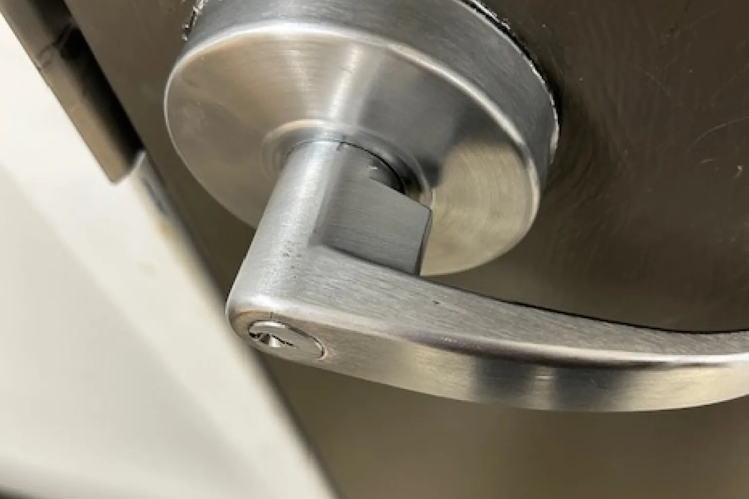 Car key programming service