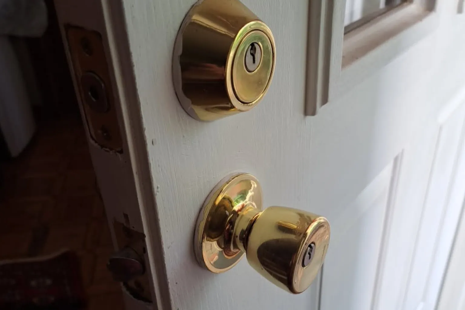 Lock Installation & Replacement
